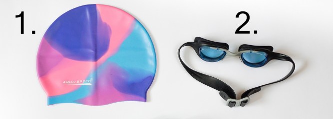 casque-de-bain-lunettes-de-natation-sandales